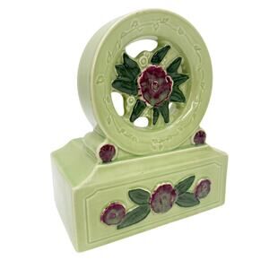 vintage pale green TV Lamp red flowers round top marked 1077 needs rewiring